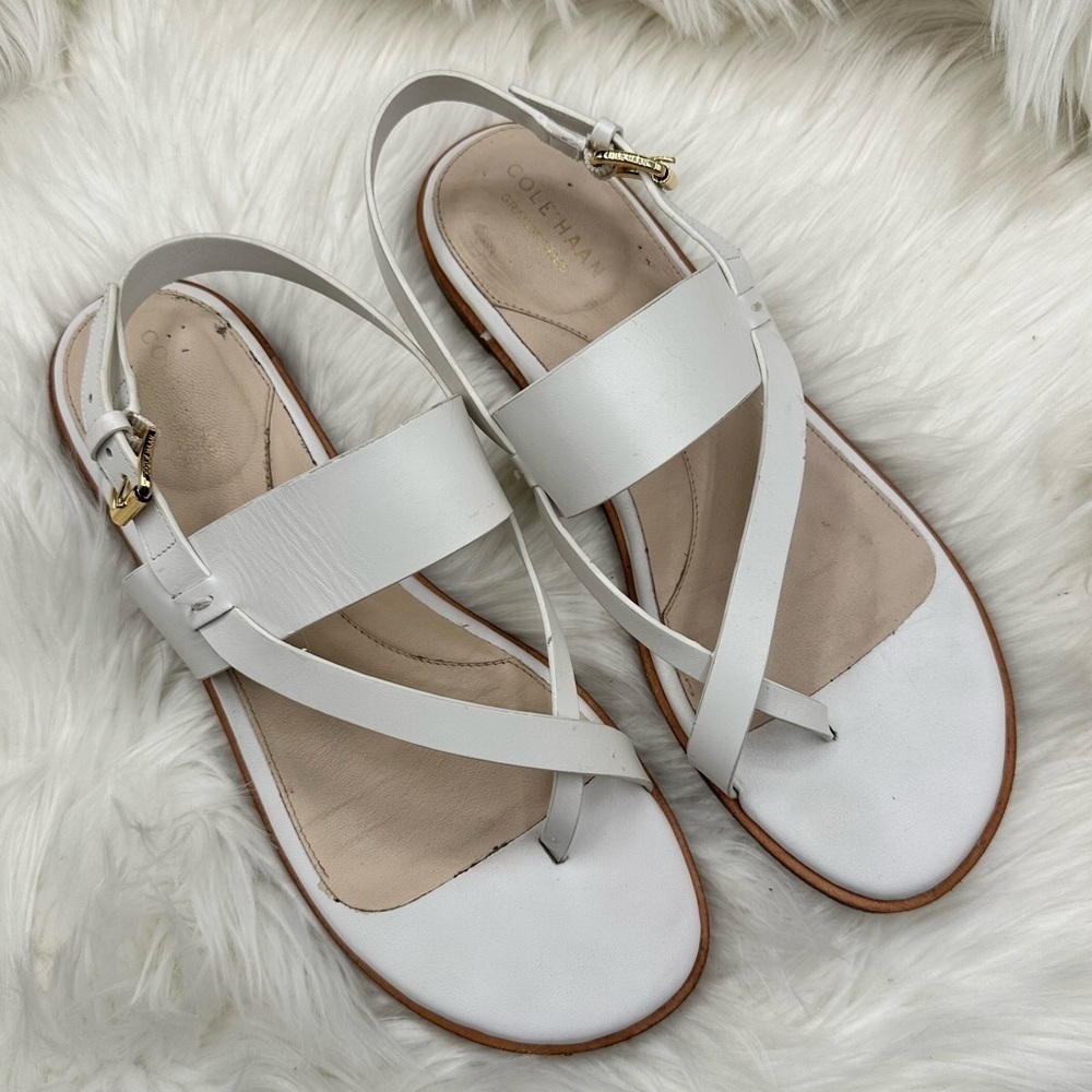 Cole Haan White Leather Grand Series Flat Thong Sandals Size 9B